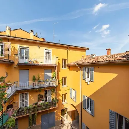 Helios , Pieno Centro Storico